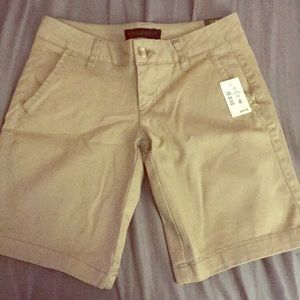 New with tag Bermuda shorts